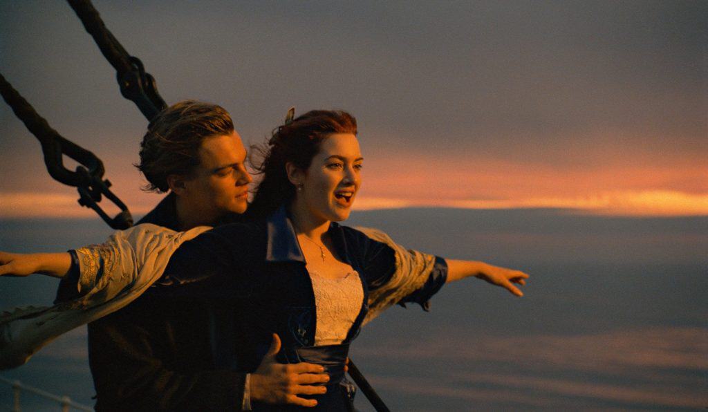 Cena icônica do filme Titanic, um melhores dos filmes de romance